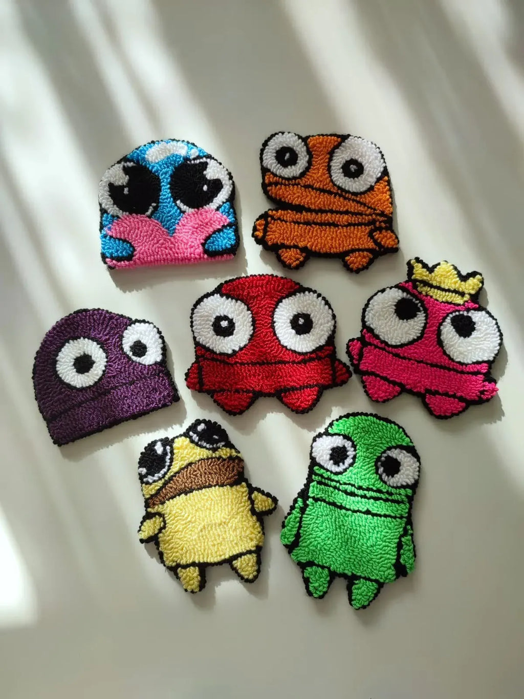 REPO Punch Needle Coaster, R.E.P.O Handmade Mug Rug, Gamer Gift, Best Friends Gift, Unique Gift Idea for Video Game Fans